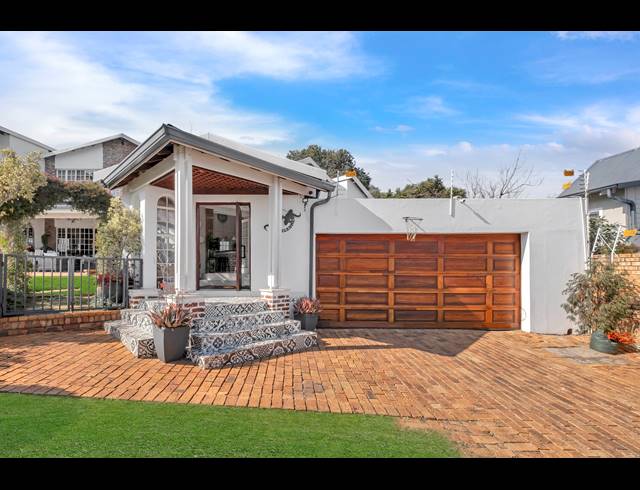 4 BEDROOM HOUSE FOR SALE IN LINDEN